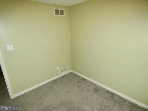 9 E Christina Pl, Newark, DE 19702 photo 26