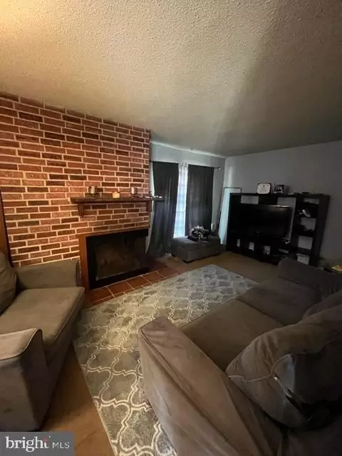 1506 Barnaby St, Newark, DE 19702 photo 4