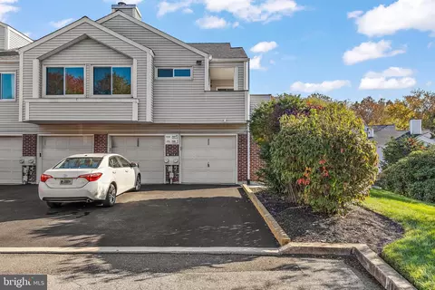 202 Madeline Ct, Newark, DE 19711