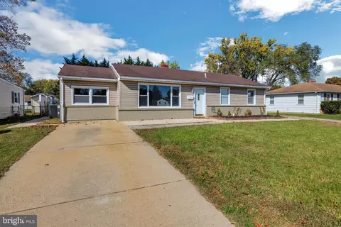 104 N Brownleaf Rd, Newark, DE 19713