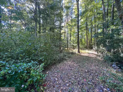 2422 Grubb Rd, Wilmington, DE 19810