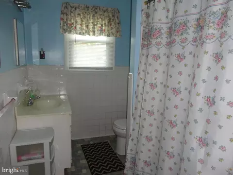 10 Gaynor Ct, Bear, DE 19701 photo 9