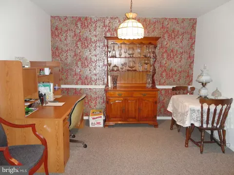 10 Gaynor Ct, Bear, DE 19701 photo 4