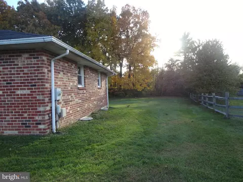 10 Gaynor Ct, Bear, DE 19701 photo 12