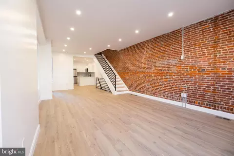 816 N Monroe St, Wilmington, DE 19801