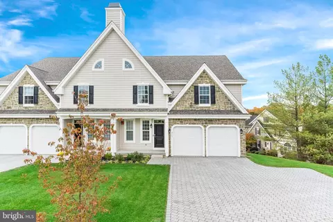 513 Valley Rd, Newark, DE 19711