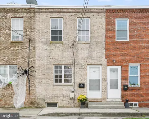 732 Clark St, New Castle, DE 19720