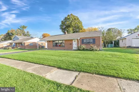 116 Ridgeland Rd, Wilmington, DE 19803