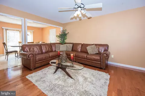 24 Davis Dr, Newark, DE 19702 photo 16