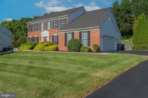 369 Mourning Dove Dr, Newark, DE 19711