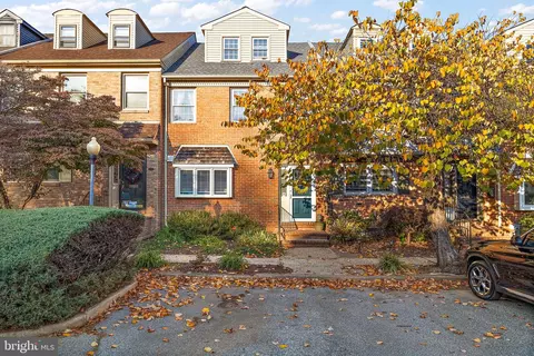 2111 Fairfield Pl, Wilmington, DE 19805