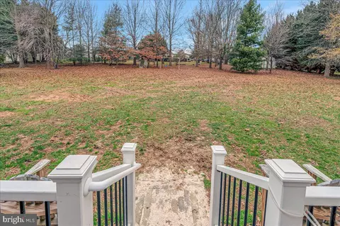Exterior - 209 Ernest Dr, Middletown, DE 19709 photo 6 of 16