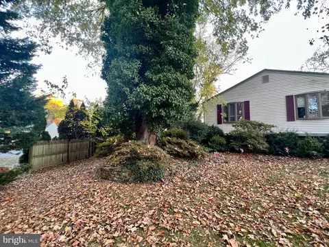 140 Garwood Dr, Bear, DE 19701 photo 3