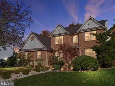 22 Nicole Ct, New Castle, DE 19720