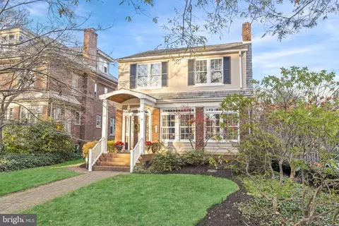 2607 W 17th St, Wilmington, DE 19806