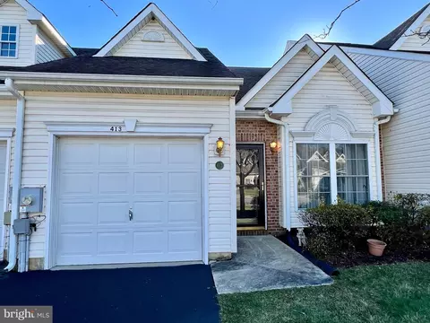 413 Sweetman Dr, Bear, DE 19701