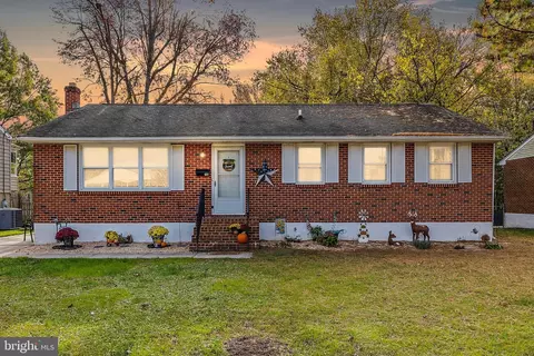 623 11th, New Castle, DE 19720