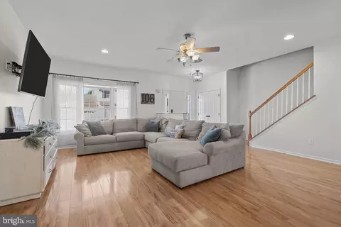 106 Marble House Dr, Bear, DE 19701 photo 4