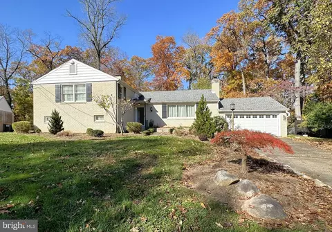 518 Ruxton Dr, Wilmington, DE 19809