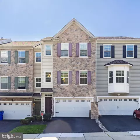 746 Jacobsen Cir #109, Newark, DE 19702