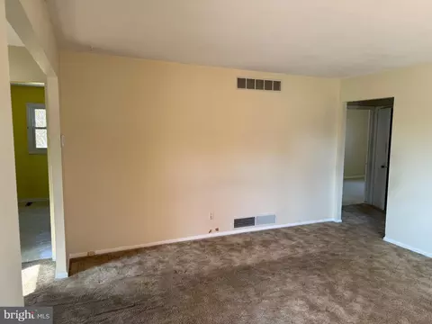 51 Dunsinane Dr, New Castle, DE 19720 photo 13