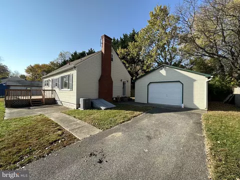 713 Ellen Dr, Bear, DE 19701 photo 2