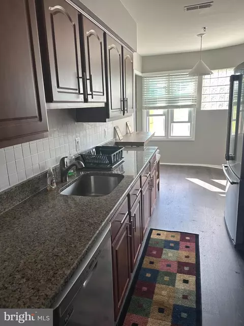 5217 Le Parc Dr #5, Wilmington, DE 19809