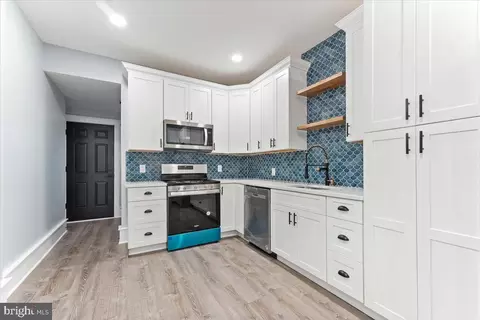 2228 N Pine St, Wilmington, DE 19802