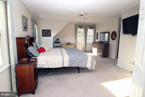 219 Harris Cir, Newark, DE 19711 photo 14