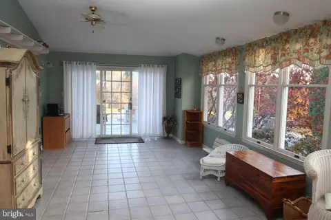 219 Harris Cir, Newark, DE 19711 photo 13