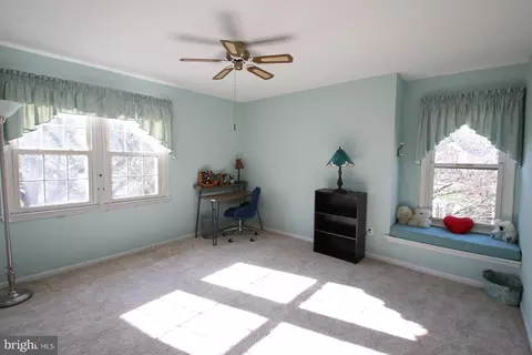 219 Harris Cir, Newark, DE 19711 photo 22