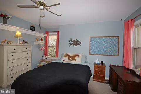 219 Harris Cir, Newark, DE 19711 photo 23