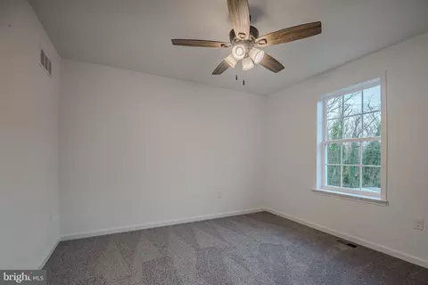 642 Commerce St, Townsend, DE 19734 photo 14