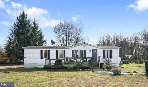 1911 Harvey Straughn Rd, Townsend, DE 19734