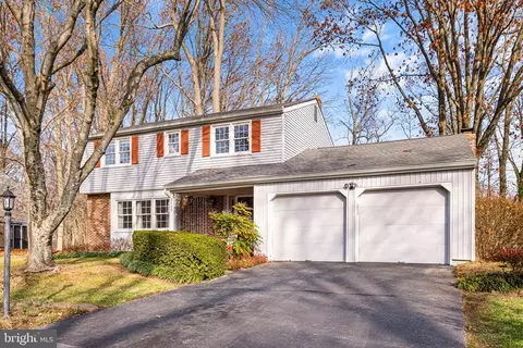 2409 Sweetbriar Rd, Wilmington, DE 19810