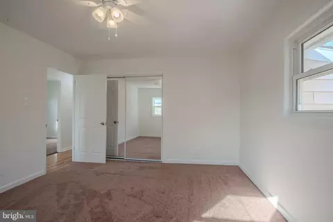 615 Shue Dr, Newark, DE 19713 photo 16