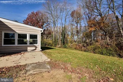 615 Shue Dr, Newark, DE 19713 photo 32