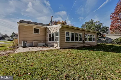 615 Shue Dr, Newark, DE 19713 photo 29