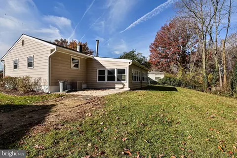 615 Shue Dr, Newark, DE 19713 photo 30
