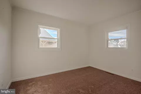 615 Shue Dr, Newark, DE 19713 photo 18