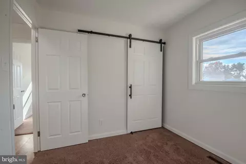 615 Shue Dr, Newark, DE 19713 photo 19