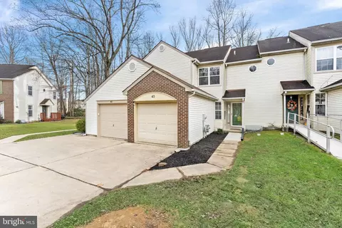 45 Mahopac Dr, Bear, DE 19701 photo 3