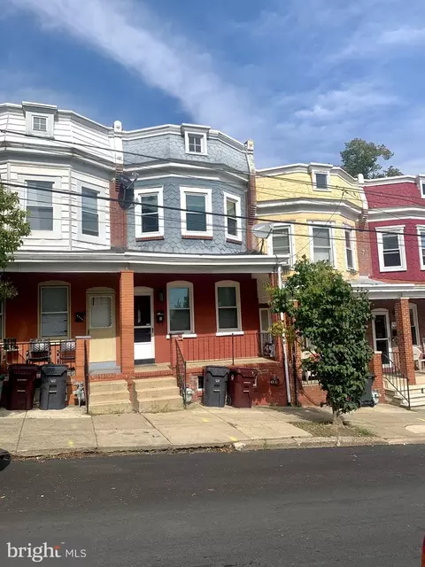 1305 Oak St, Wilmington, DE 19805