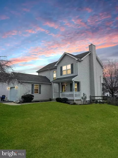 413 W Harvest Ln, Middletown, DE 19709