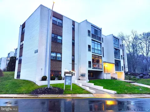 60 Building Welsh Tract Rd #312, Newark, DE 19713
