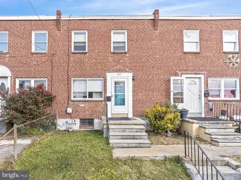 1015 E 27th St, Wilmington, DE 19802