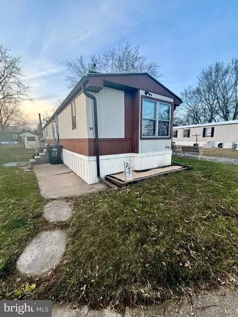 115 Trlr 5th St #A038, Delaware City, DE 19706