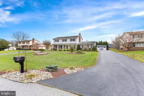 113 Loretta Ln, Bear, DE 19701 photo 4