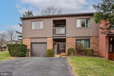 5313 Pinehurst Dr, Wilmington, DE 19808