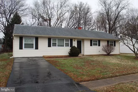500 S Gerald Dr, Newark, DE 19713